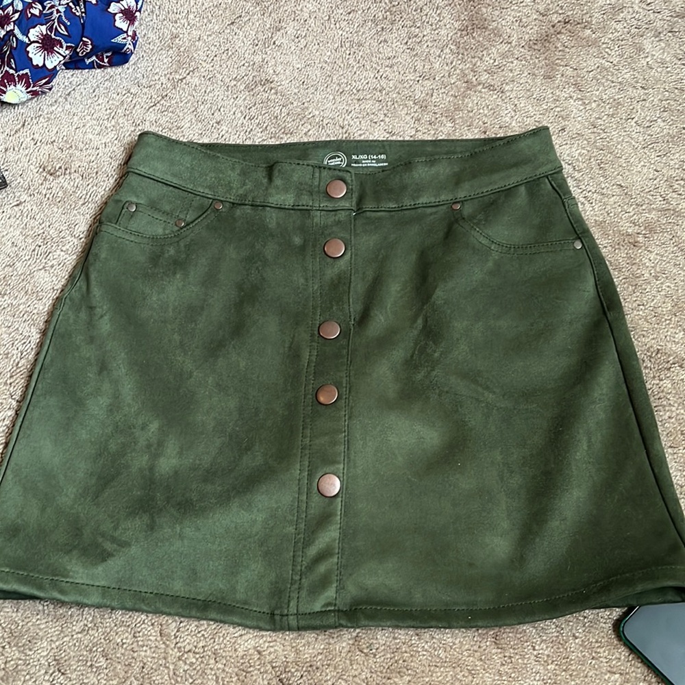 Velvet green button up skirt